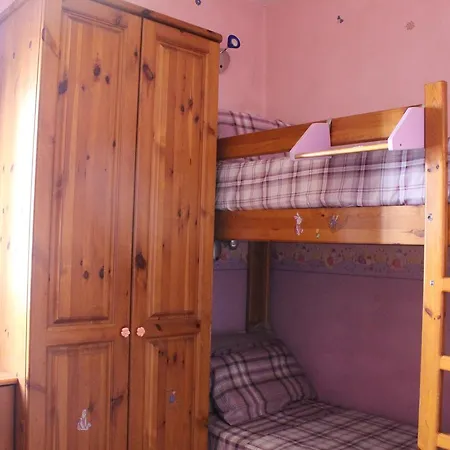 South Pacific Flat 2 アパート