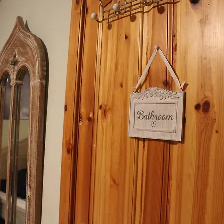 South Pacific Flat 2 *